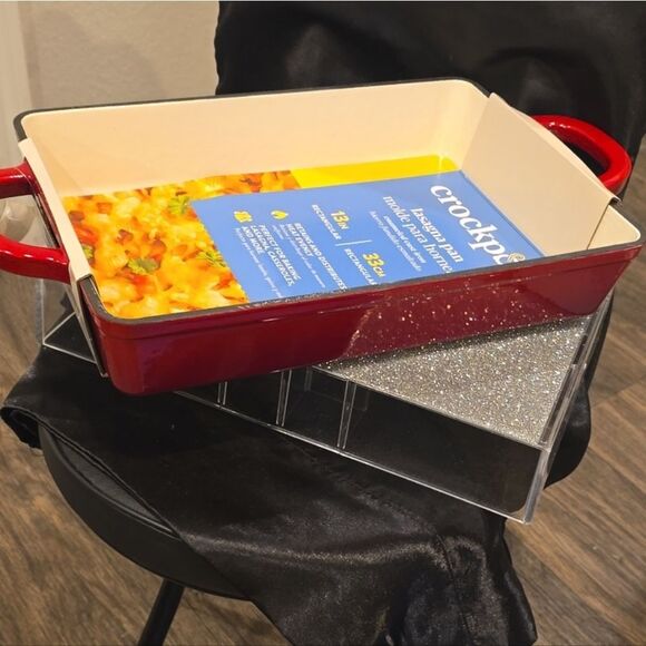 Crockpot Artisan 13" Enameled Cast Iron Lasagna Pan- Scarlet Red - Picture 8 of 10